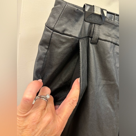 Pantalon ciré I LOVE TYLER MADISON - Picture 2 of 5